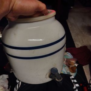 Vintage 2 stripe water spigot